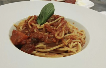 Spaghetti Chic al pomodoro di Alessandro Borghese