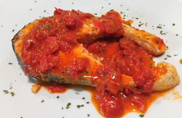 Salmone alla marinara