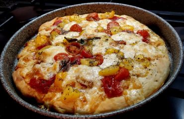 Pizza agrigentina ai tre pomodori