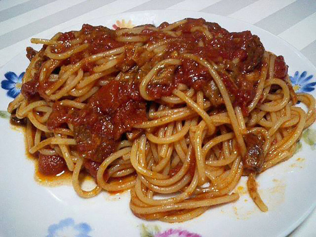 spaghetti alla disperata piuricette