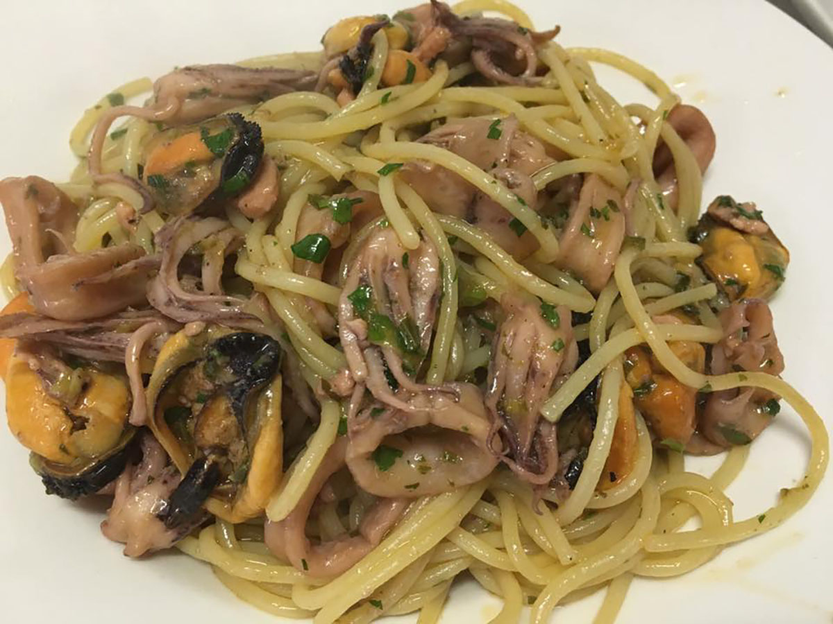 Spaghetti Ai Calamari, Meglio Delle Vongole. Il Segreto Per Farli ...