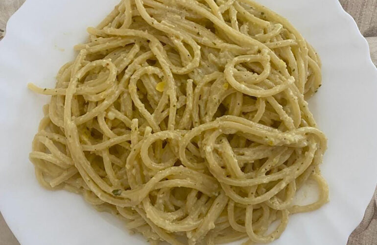 spaghetti al pesto di limone