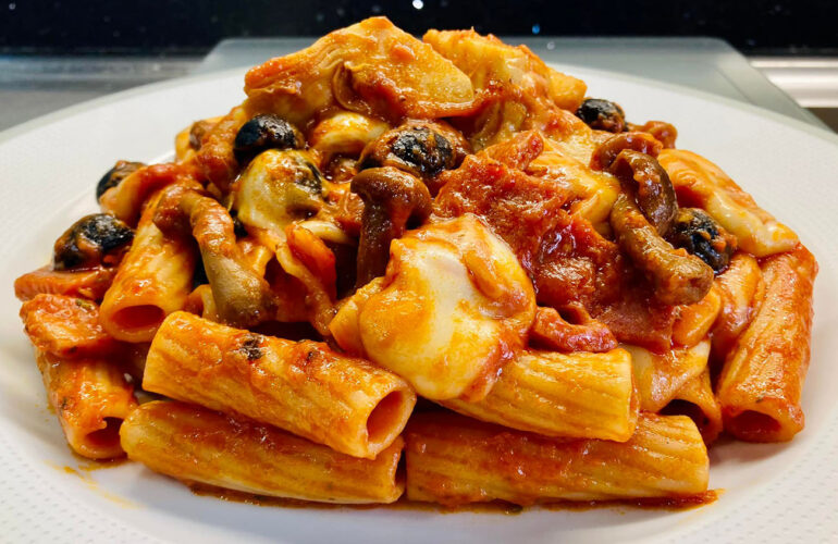 pasta capricciosa