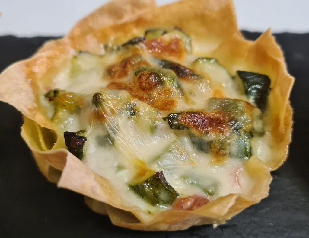 Lasagne Cupcakes Con Zucchine Salmone E Besciamella L Antipasto Buonissimo E Orginale Per La