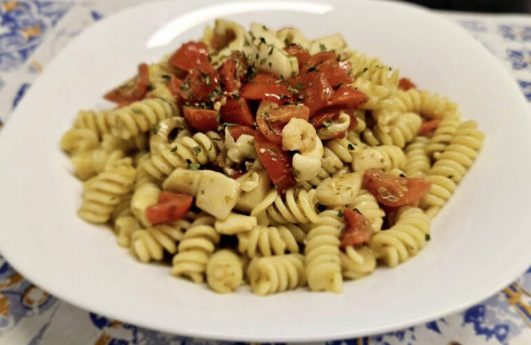 Fusilli con dadolata di seppia