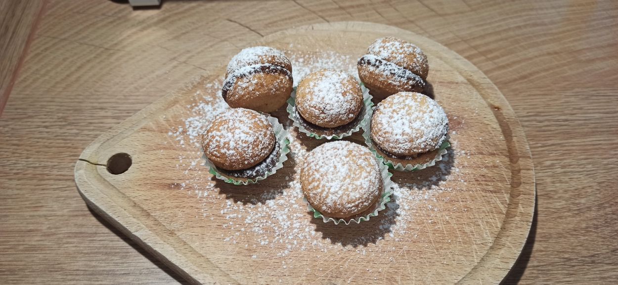 Baci di dama, la ricetta originale Piemontese: uno tira l’altro