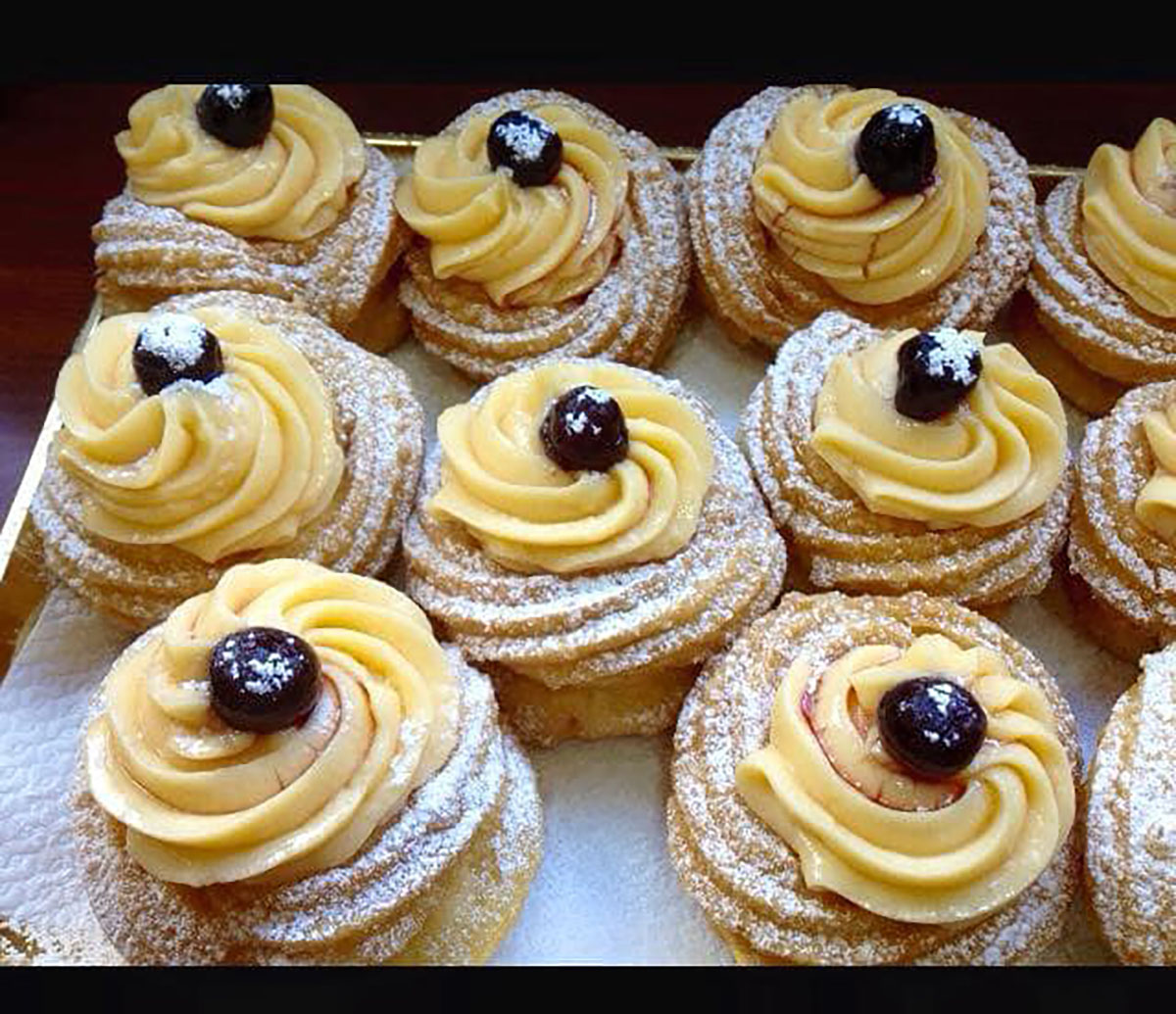 Zeppole di San Giuseppe di Antonella Clerici, soffici e buonissime per la festa del papà. I 3 segreti per farle perfette